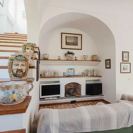 Panoramic Caprese With Garden Near Grotta Azzurra Villa