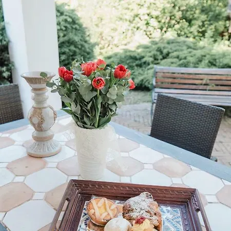 Panoramic Caprese With Garden Near Grotta Azzurra