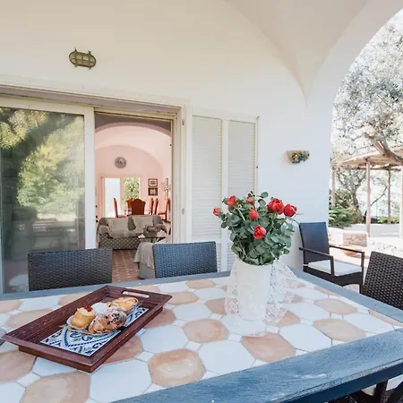 Villa Panoramic Caprese With Garden Near Grotta Azzurra *